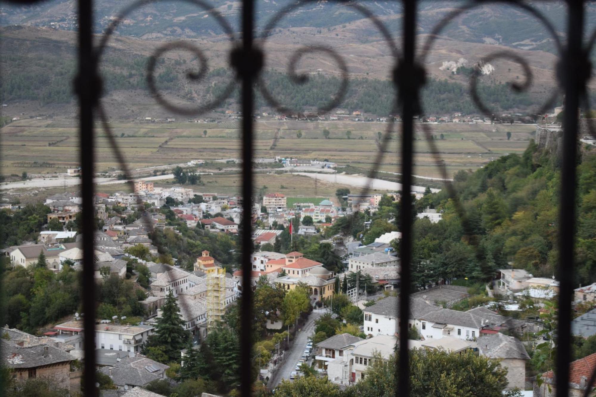 فندق Braja House Gjirokastër المظهر الخارجي الصورة