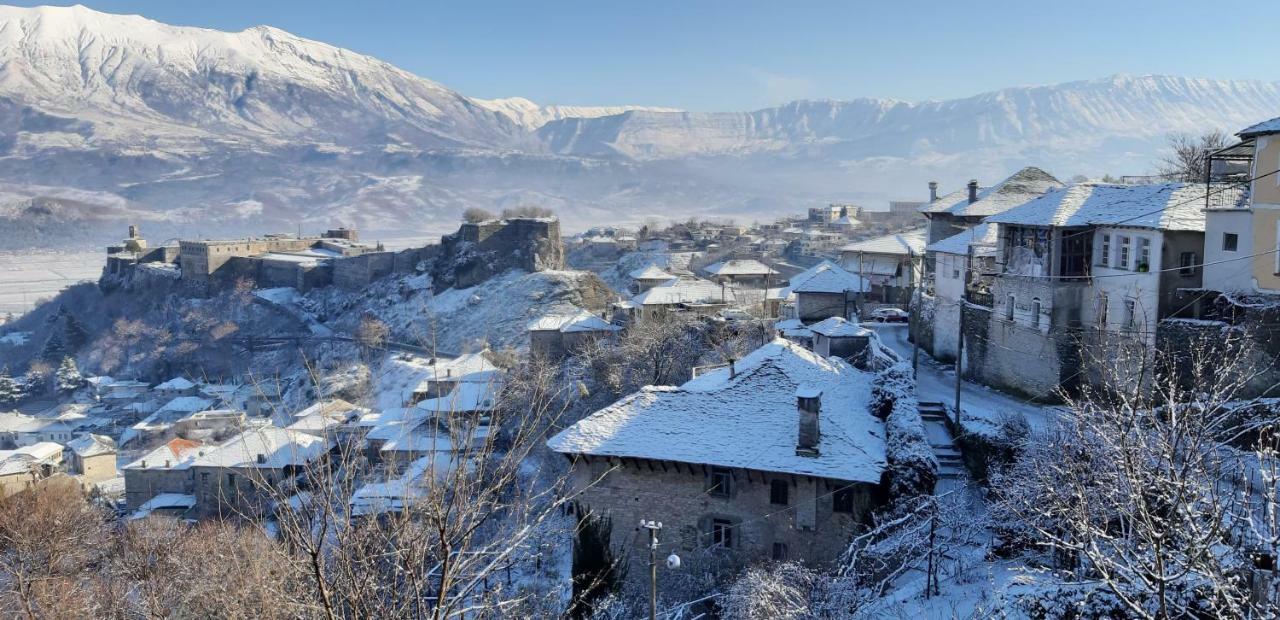 فندق Braja House Gjirokastër المظهر الخارجي الصورة