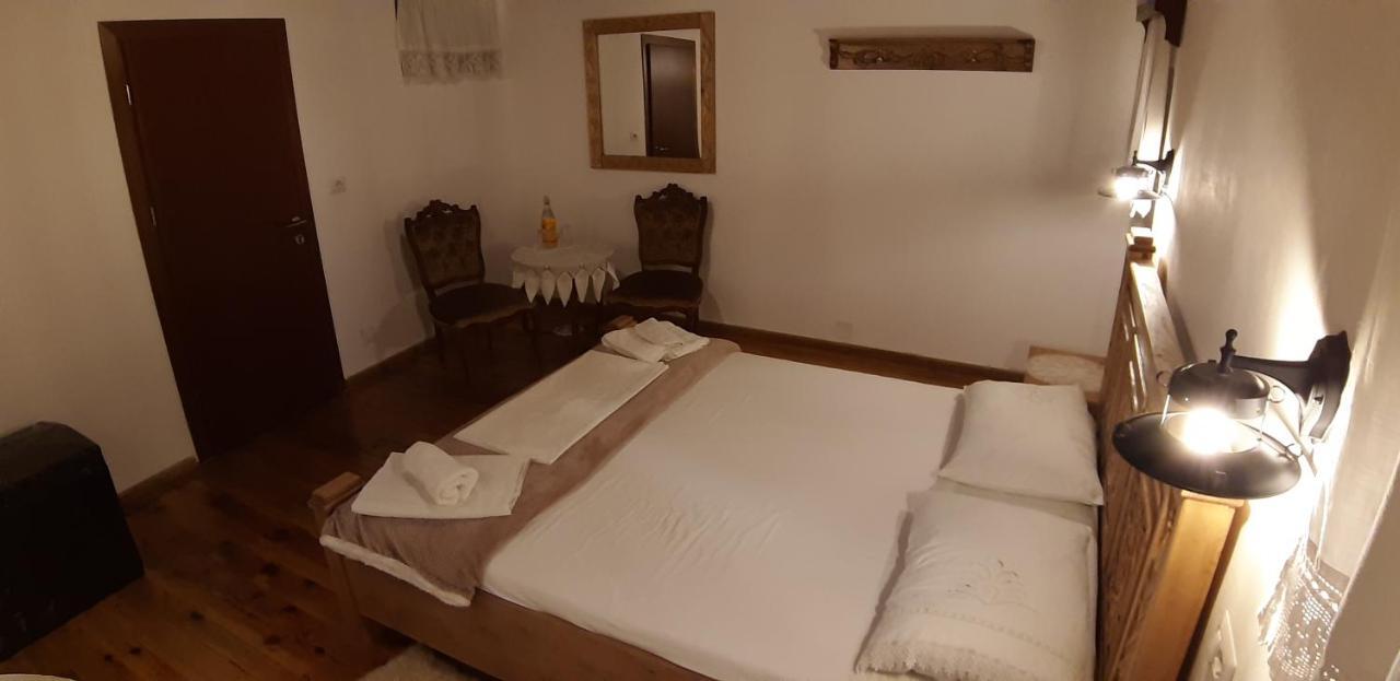 فندق Braja House Gjirokastër المظهر الخارجي الصورة
