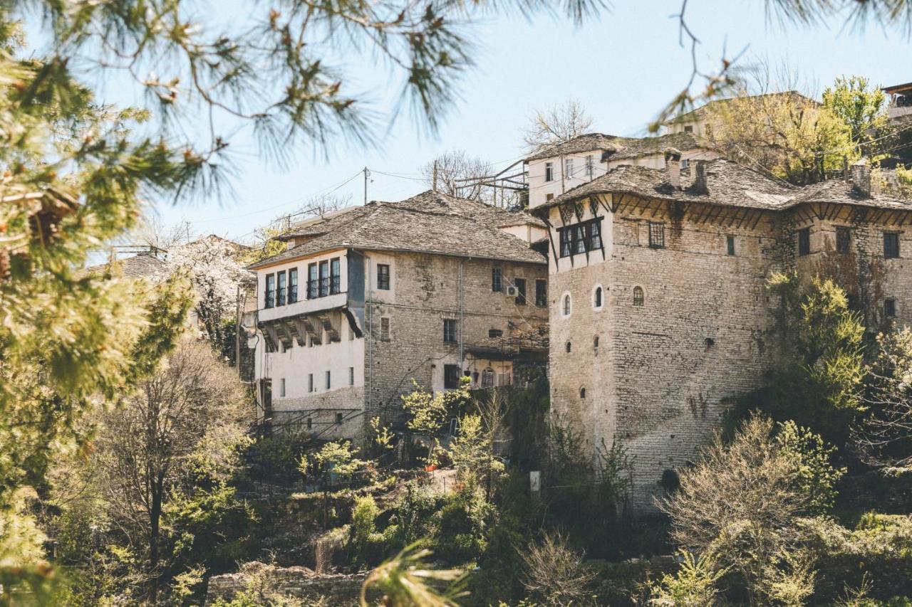 فندق Braja House Gjirokastër المظهر الخارجي الصورة